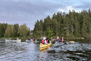 Brännboll med Kanot